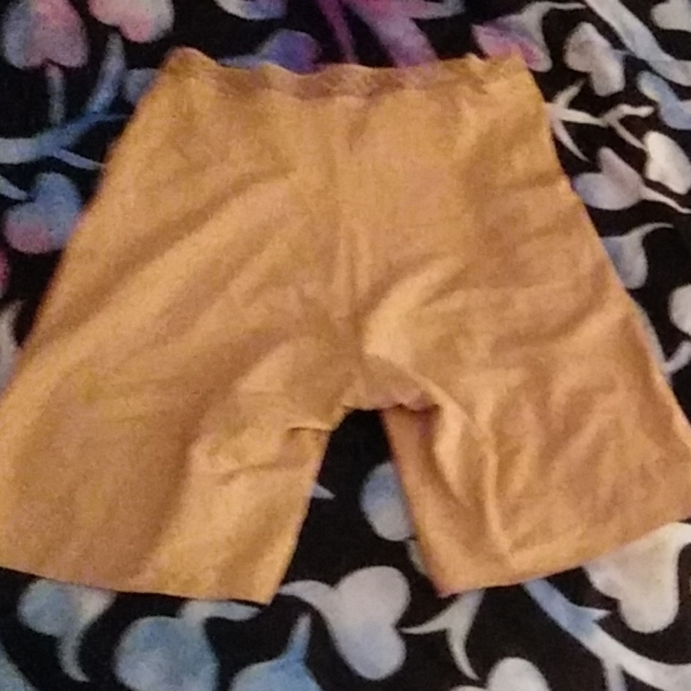 Body Shaper Contouring Intimates Girdle - Picture 3 of 3